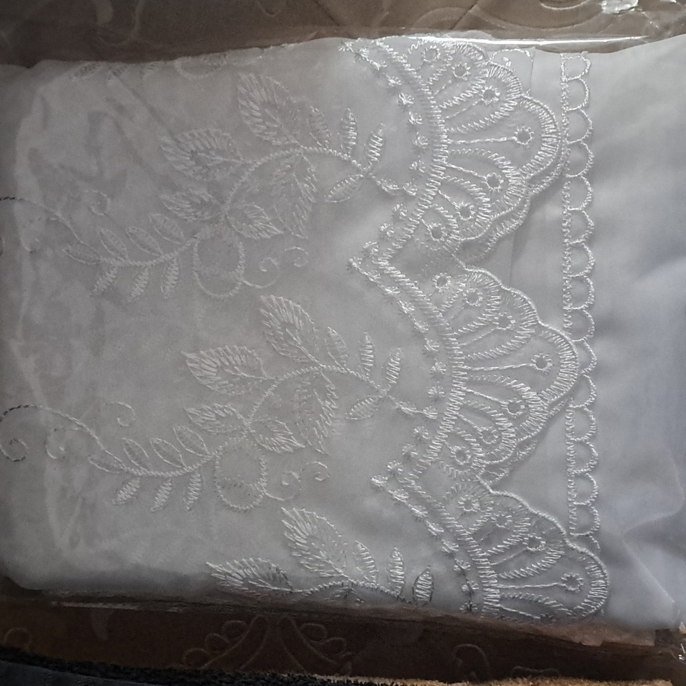 Victoria Classics Sheer Panel